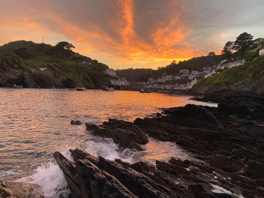 Bijou Coastal Apartment In Polperro With Hot Tub Onsite Parking Downhill Walk To Village Extérieur photo