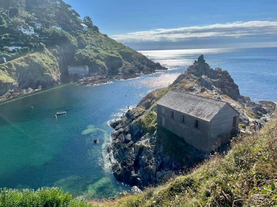 Bijou Coastal Apartment In Polperro With Hot Tub Onsite Parking Downhill Walk To Village Extérieur photo