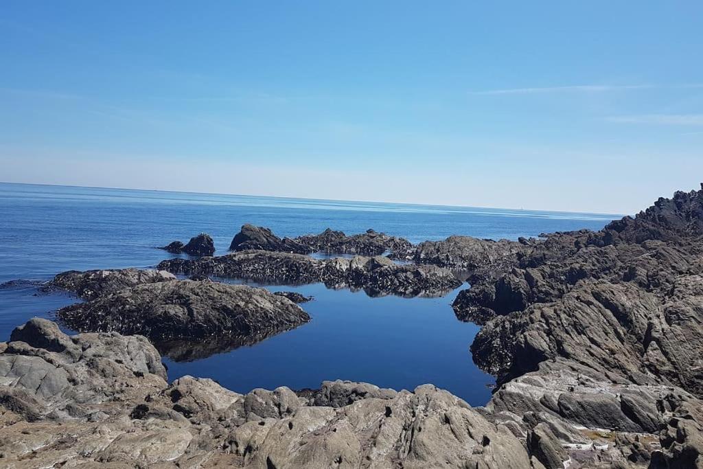 Bijou Coastal Apartment In Polperro With Hot Tub Onsite Parking Downhill Walk To Village Extérieur photo
