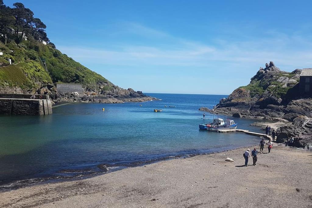 Bijou Coastal Apartment In Polperro With Hot Tub Onsite Parking Downhill Walk To Village Extérieur photo