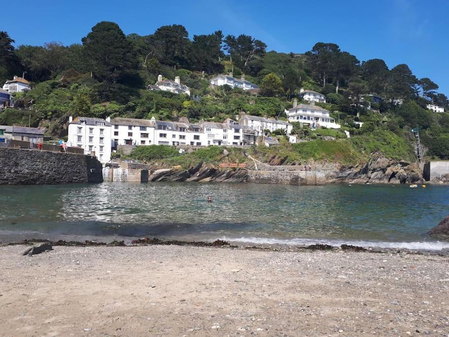 Bijou Coastal Apartment In Polperro With Hot Tub Onsite Parking Downhill Walk To Village Extérieur photo