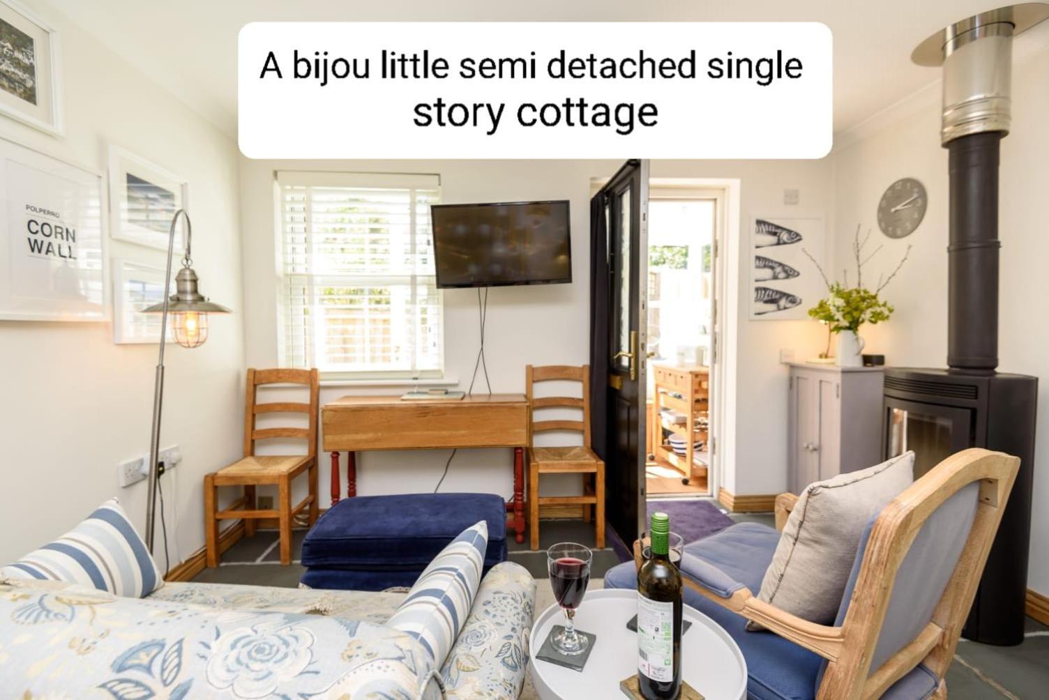 Bijou Coastal Apartment In Polperro With Hot Tub Onsite Parking Downhill Walk To Village Extérieur photo